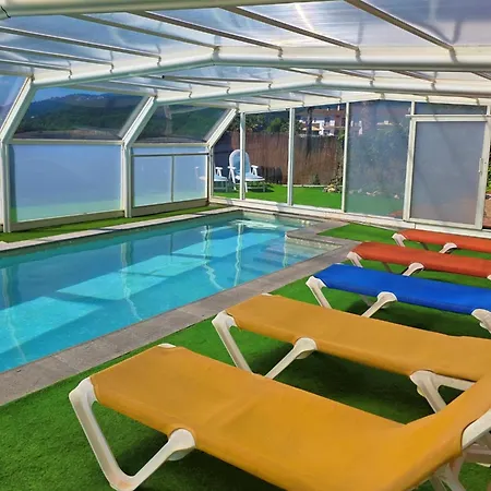 Con Piscina Privada Climatizada 29ºc 산타수산나