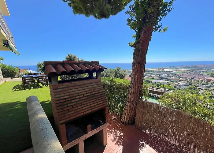 Con Piscina Privada Climatizada 29ºc * Santa Susanna