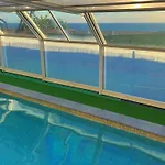 Con Piscina Privada Climatizada 29ºc Dom wakacyjny